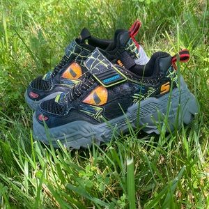 Skech-O-Saurus sneakers